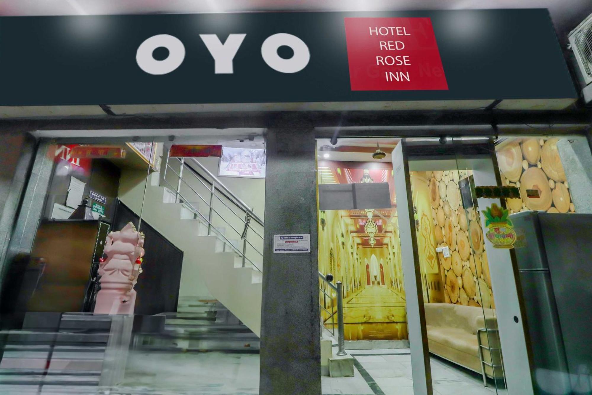 Oyo Flagship 81569 The Red Rose Inn New Delhi Luaran gambar